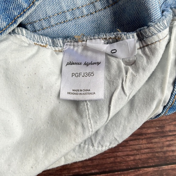 PRINCESS HIGHWAY | Faded wash denim mini skirt - Picture 7 of 9